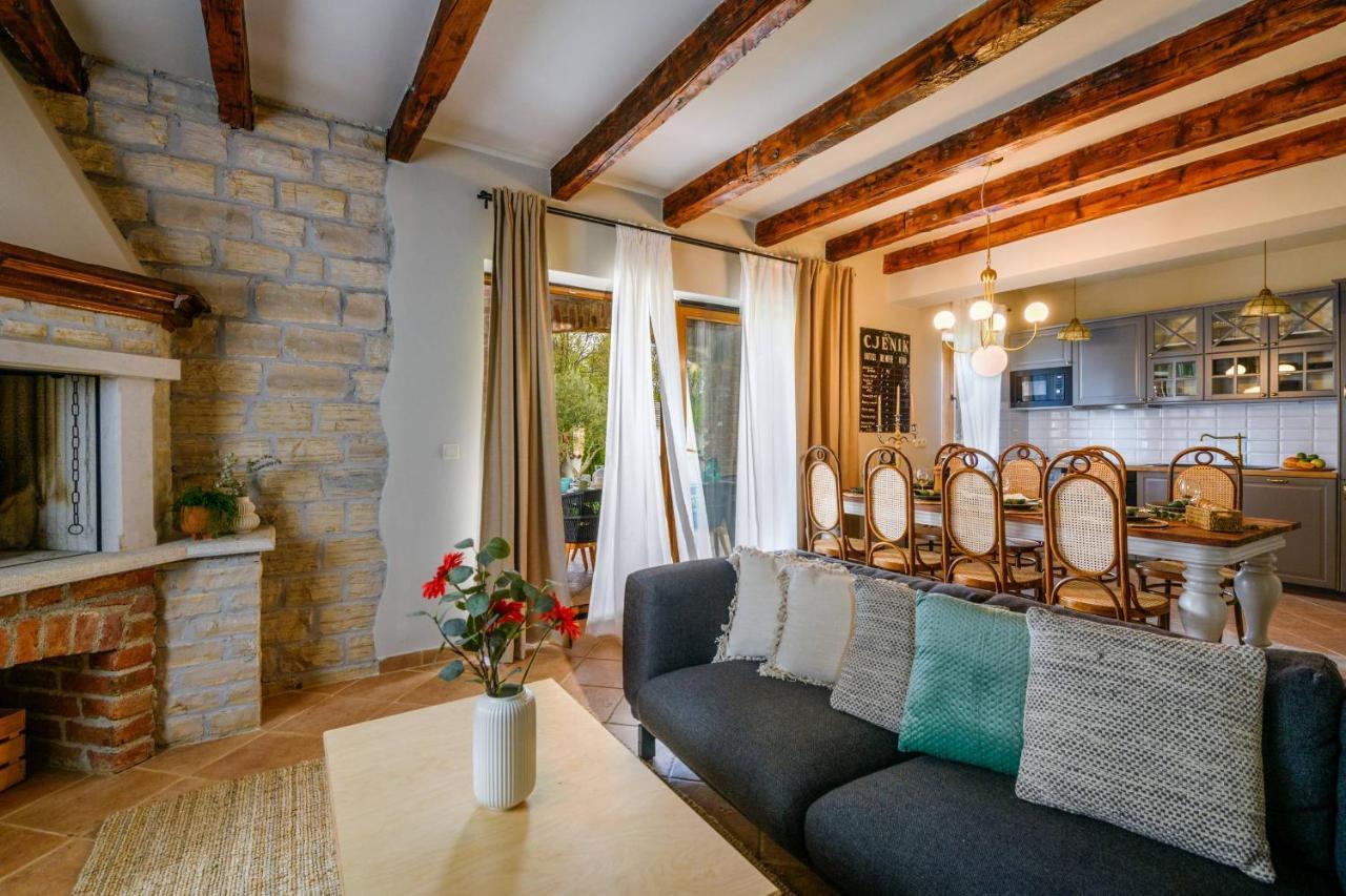 Svetvinčenat Paradise Villas Istria מראה חיצוני תמונה