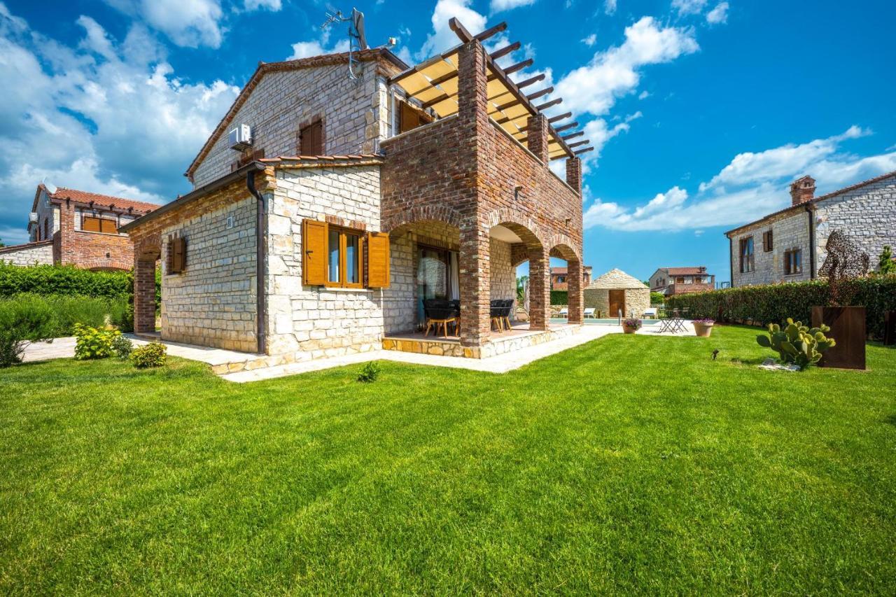 Svetvinčenat Paradise Villas Istria מראה חיצוני תמונה