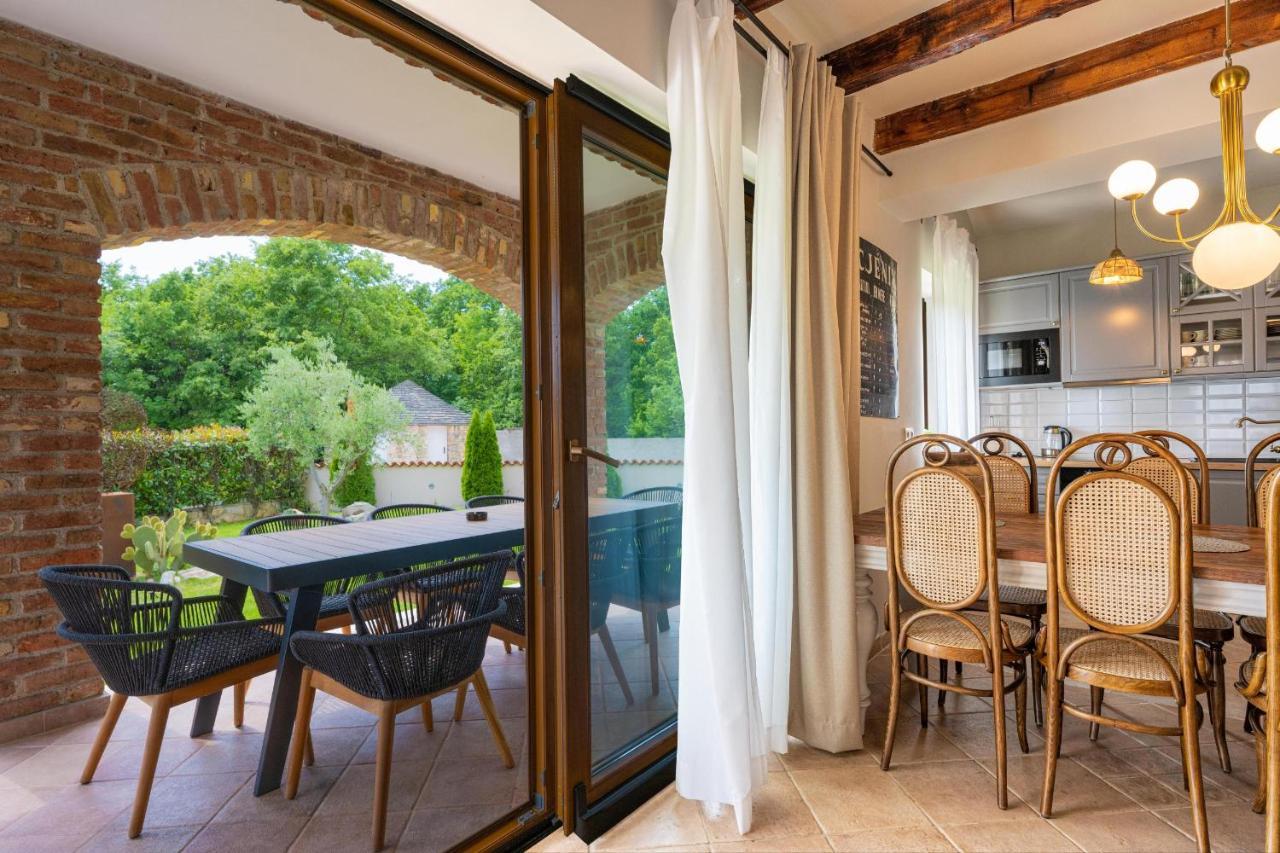 Svetvinčenat Paradise Villas Istria מראה חיצוני תמונה